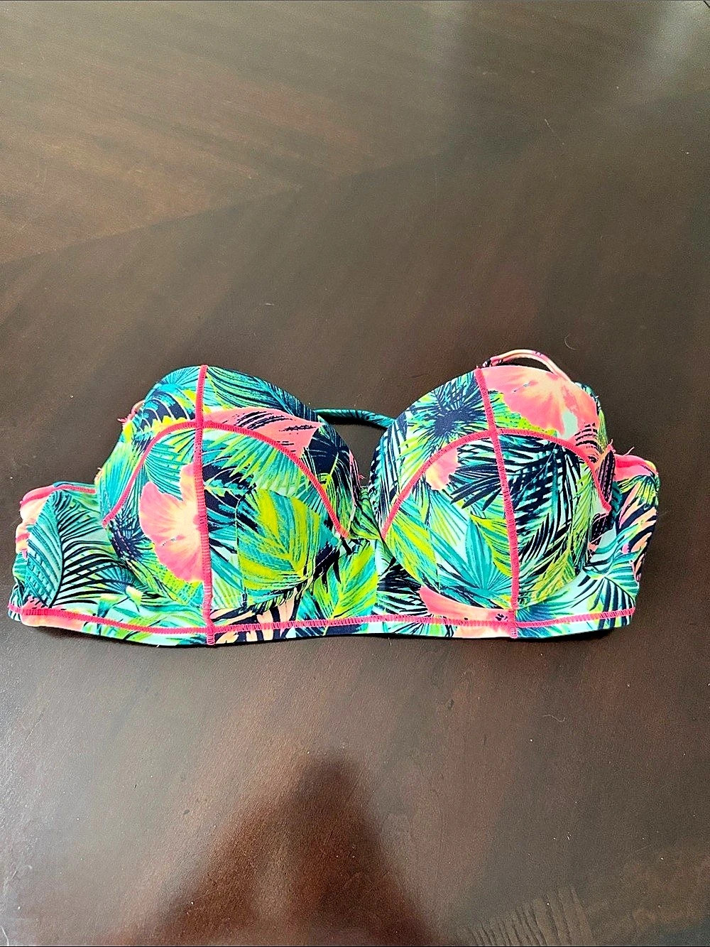 Xhilaration Bikini Top in Tropical Multicolor XL Like New